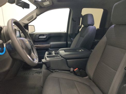 Used 2020 Chevrolet Silverado 1500 LT image 17