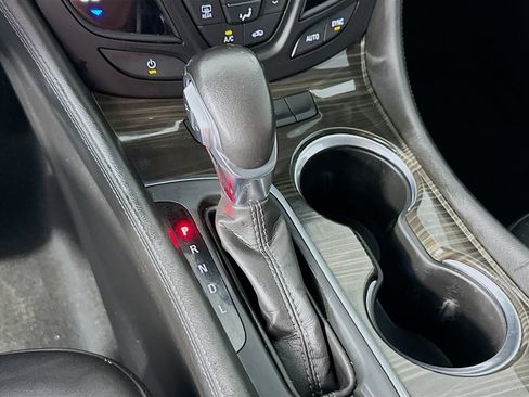 Used 2020 Buick Envision Essence w/ Experience Buick Package AWD/4WD image 17