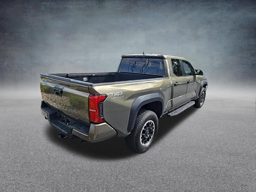 Used 2024 Toyota Tacoma TRD Off-Road w/ TRD Off Road Premium Package AWD/4WD image 10
