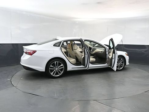 Used 2024 Chevrolet Malibu LT FWD image 26