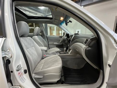 Used 2009 Subaru Forester 2.5X AWD/4WD image 26