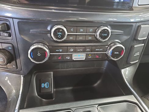 Used 2023 Ford F150 XLT w/ Equipment Group 302A High image 23