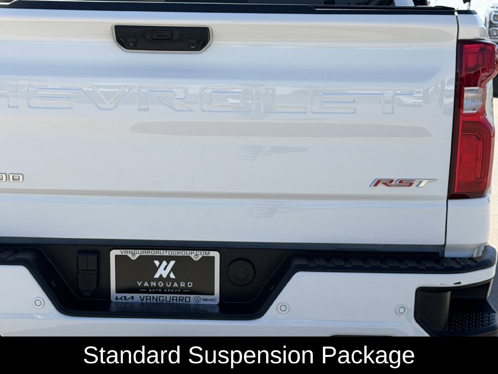 Used 2025 Chevrolet Silverado 1500 RST w/ Convenience Package II AWD/4WD image 8