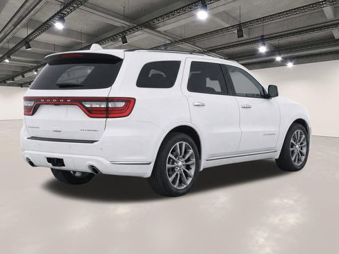 Used 2021 Dodge Durango Citadel w/ Premium Entertainment Group RWD image 4