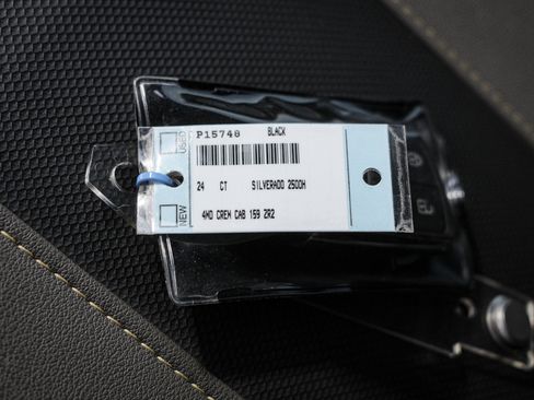 Used 2024 Chevrolet Silverado 2500 ZR2 w/ ZR2 Bison Edition image 38