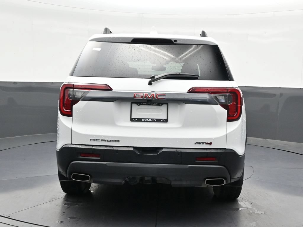Used 2023 GMC Acadia AT4 w/ Technology Package AWD/4WD image 4