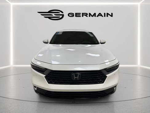 Used 2023 Honda Accord Touring image 4