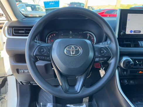 Certified 2025 Toyota RAV4 LE image 21