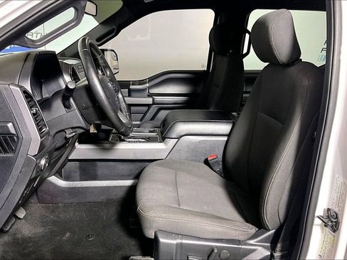 Certified 2019 Ford F150 XLT w/ Equipment Group 302A Luxury AWD/4WD image 20