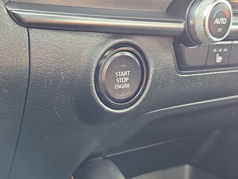 Used 2024 MAZDA MAZDA3 s AWD/4WD image 18