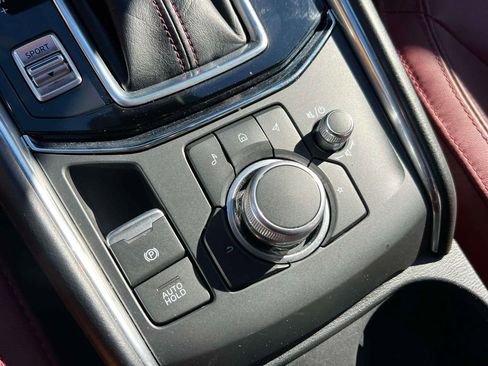 Used 2023 MAZDA CX-5 Carbon Edition image 32
