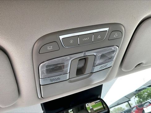 Used 2022 Kia Telluride EX w/ EX Premium Package AWD/4WD image 32