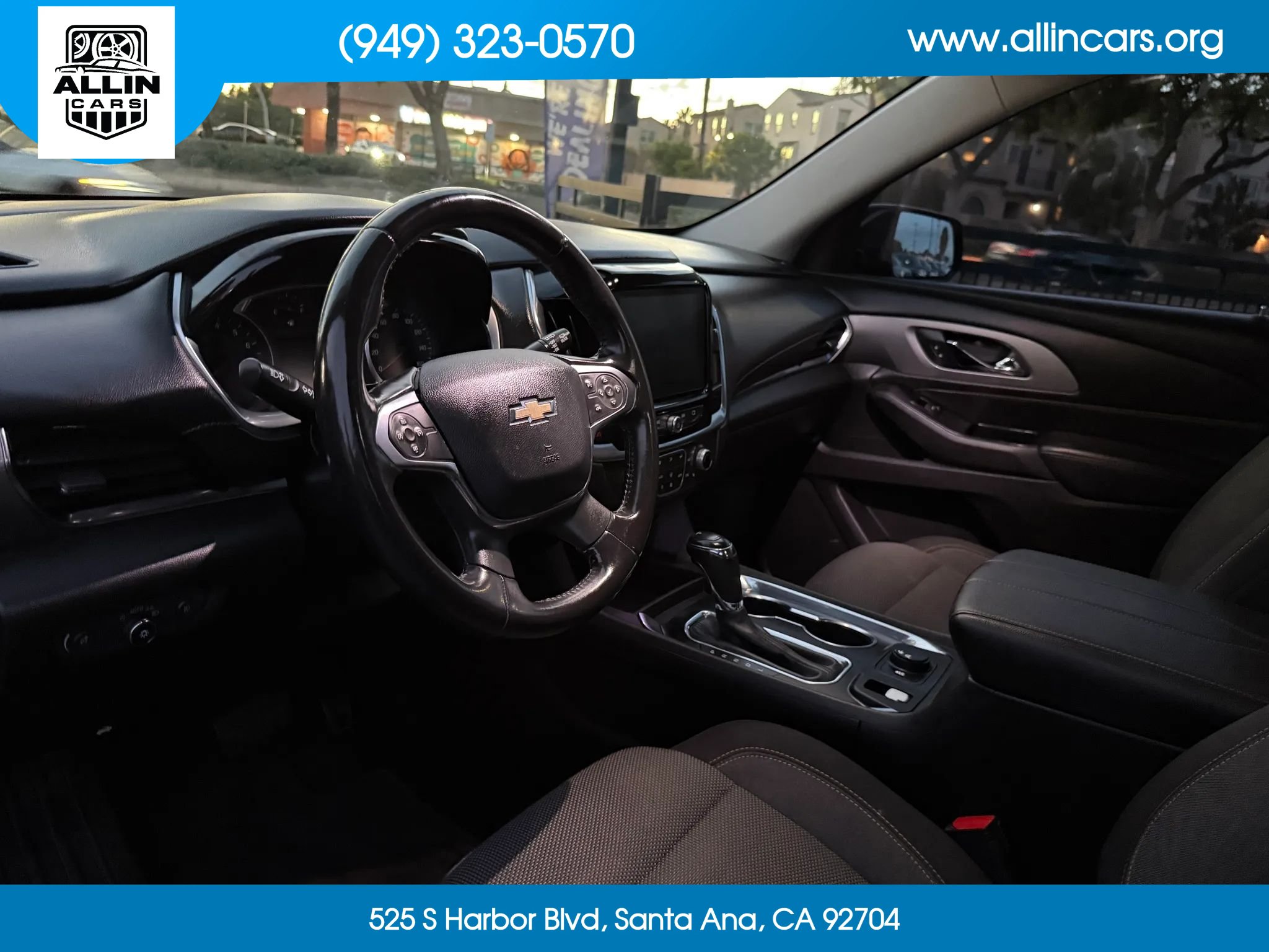 Used 2019 Chevrolet Traverse LT FWD image 19