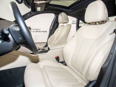 Used 2023 BMW i4 eDrive40 RWD image 13