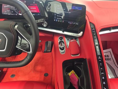 Used 2023 Chevrolet Corvette Stingray Premium Conv w/ Battery Protection Package RWD image 11