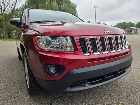 Used 2011 Jeep Compass Limited AWD/4WD image 15