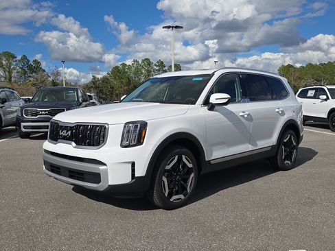 New 2025 Kia Telluride EX image 4