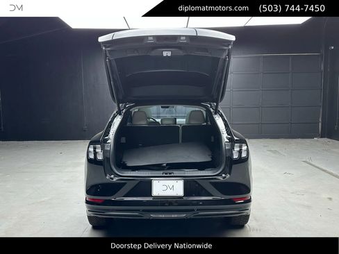 Used 2021 Ford Mustang Mach-E Premium image 38