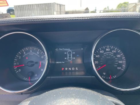 Used 2015 Ford Mustang Coupe w/ Equipment Group 051A RWD image 29