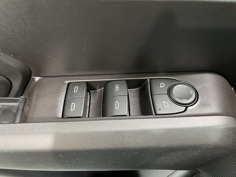 Used 2026 Chevrolet Colorado Trail Boss image 28