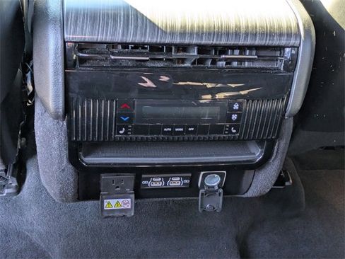 Used 2024 Jeep Wagoneer L Series III w/ Flexible Seating Group image 28