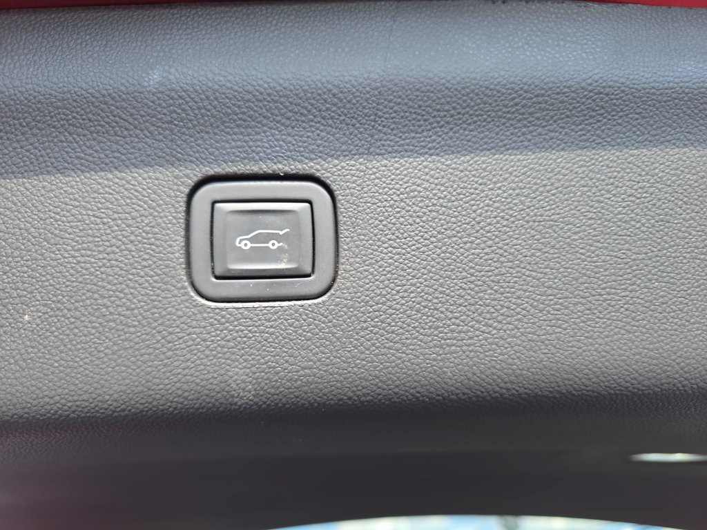 Certified 2024 Buick Enclave Essence w/ Trailering Package, 5000 lbs. AWD/4WD image 14