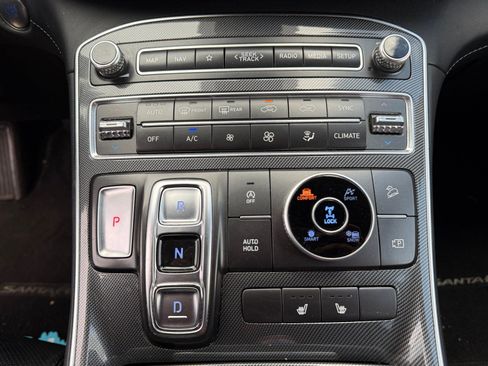 Used 2021 Hyundai Santa Fe SEL w/ Convenience + Premium Package AWD/4WD image 12