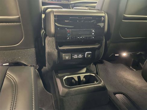 New 2025 Jeep Wagoneer Series II w/ Premium Group I image 32