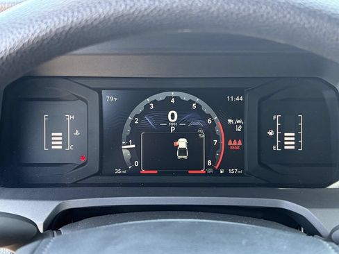 Certified 2025 Toyota Tacoma SR5 AWD/4WD image 34