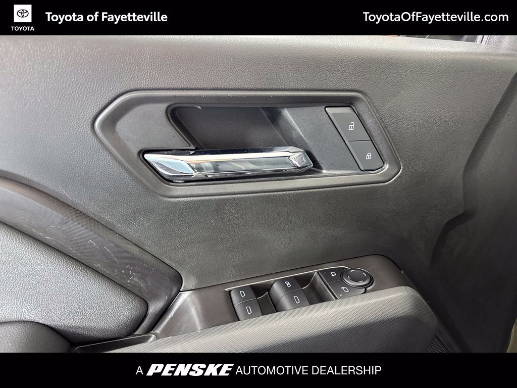 Used 2025 GMC Canyon Elevation w/ Technology Package AWD/4WD image 24