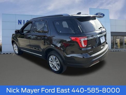 Used 2019 Ford Explorer XLT w/ Class III Trailer Tow Package image 5
