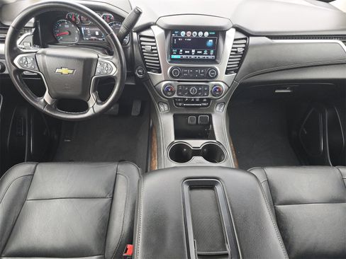 Used 2020 Chevrolet Tahoe LT image 16