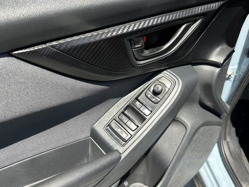 Used 2019 Subaru Crosstrek 2.0i Premium image 24