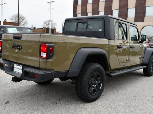 New 2026 Jeep Gladiator Sport image 6