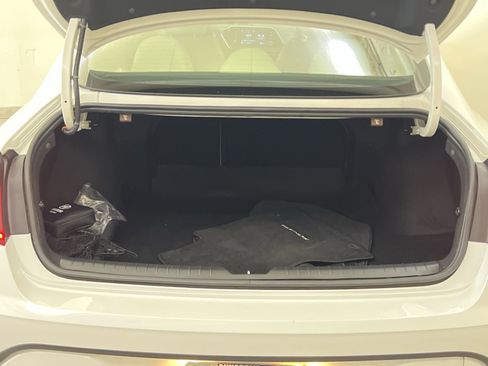 Used 2023 Hyundai Sonata SE w/ Preferred Accessory Package FWD image 24