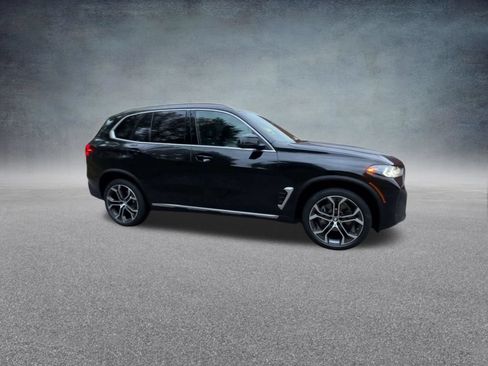 Used 2024 BMW X5 xDrive40i w/ Premium Package AWD/4WD image 28