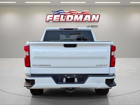 Used 2021 Chevrolet Silverado 1500 Custom AWD/4WD image 4