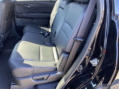 Used 2021 Honda Passport Elite image 12