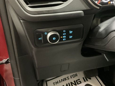 Used 2020 Ford Escape SEL image 8