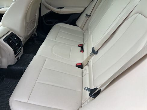 Used 2021 BMW X3 xDrive30i w/ Premium Package AWD/4WD image 9