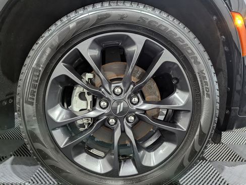 Used 2024 Dodge Durango GT AWD/4WD image 6