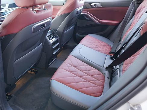 New 2026 BMW X6 xDrive40i w/ Premium Package image 19