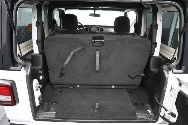 Used 2020 Jeep Wrangler Sport AWD/4WD image 6