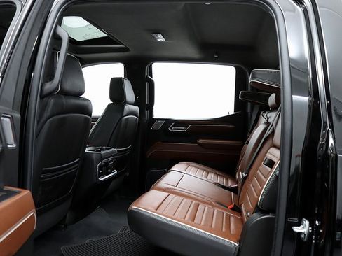 Used 2025 GMC Sierra 1500 Denali Ultimate image 14