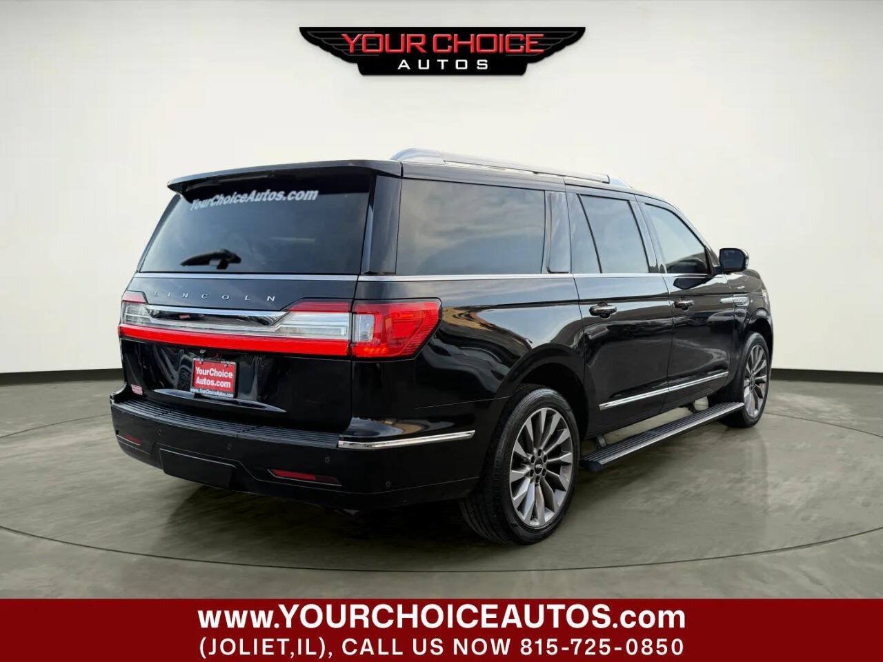 Used 2020 Lincoln Navigator L Reserve AWD/4WD image 9