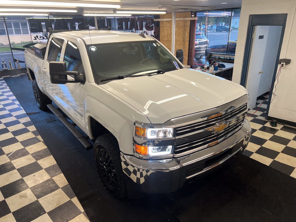 Used 2019 Chevrolet Silverado 2500 LT AWD/4WD image 23