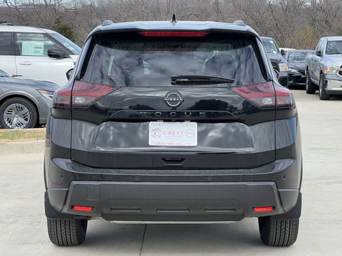 New 2026 Nissan Rogue Dark Armor image 5