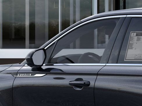 New 2025 Lincoln Corsair AWD w/ Equipment Group 101A image 20