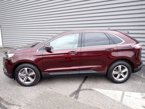 Used 2023 Ford Edge SEL w/ Convenience Package AWD/4WD image 2
