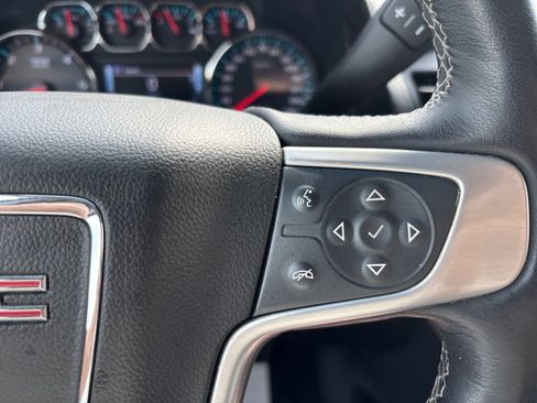 Used 2018 GMC Yukon XL SLT w/ Premium Edition AWD/4WD image 35